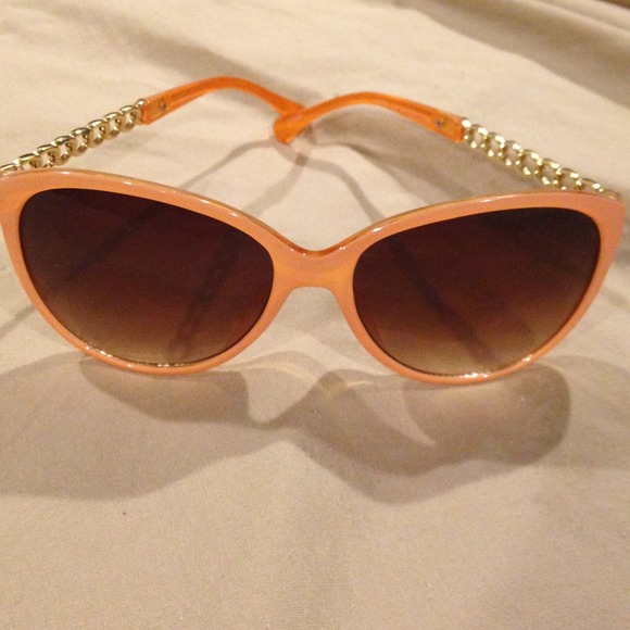 ❌Sold❌Coral and gold sunglasses