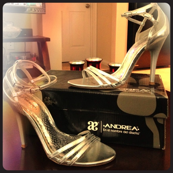 Silver dress  heels/pumps