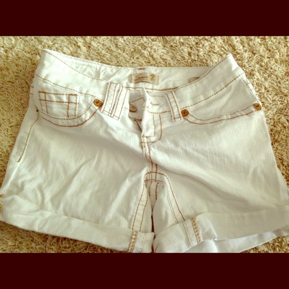 7 for All Mankind white boyfriend denim shorts