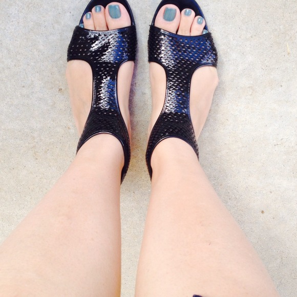 Shoes - Picture 1 of 2