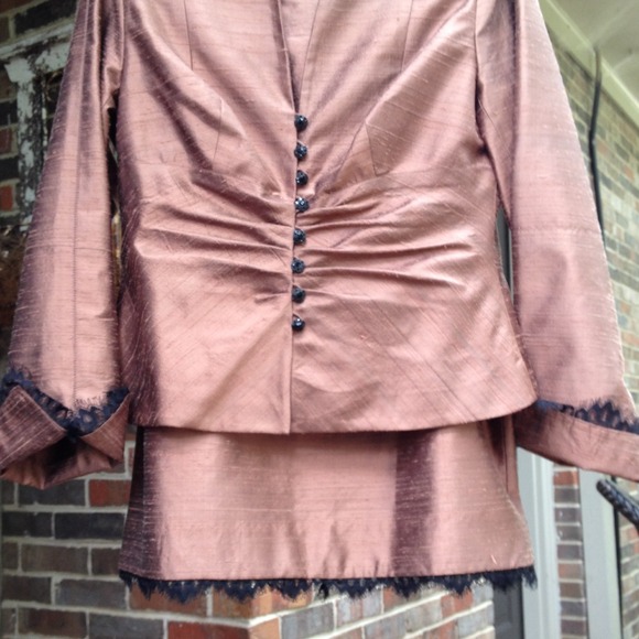 Stunning silk suit with gorgeous lace detail