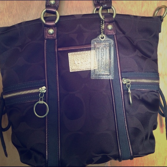Poppy style Brown Coach - Picture 1 of 3
