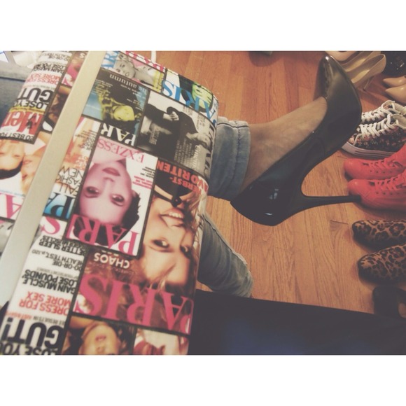 Paris Magazine Clutch