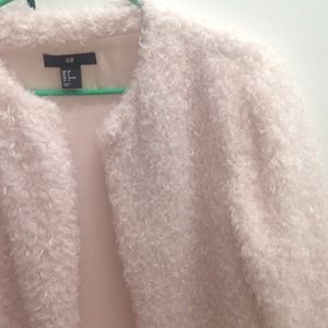 H&M Jackets & Coats - Powder pink fluffy cardigan H&M Jackets & Coats - Powder pink fluffy cardigan