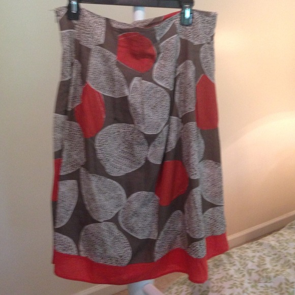 Skirt - Picture 1 of 1