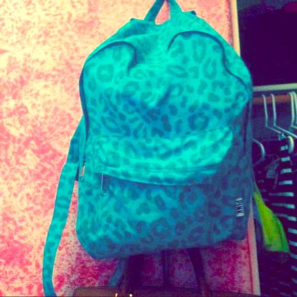 Vs cheetah backpack