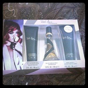 Perfume, bath&shower gel, and body lotion