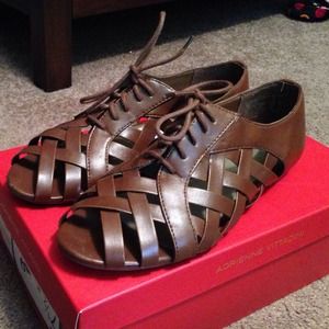 ⭐reduced⭐️peep toe oxfords