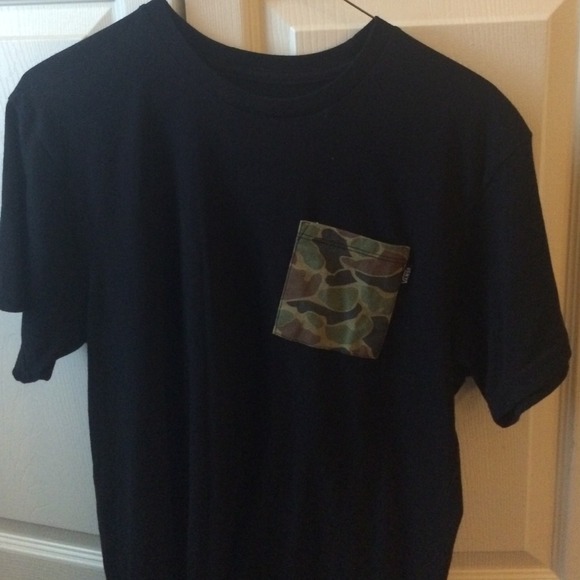 Vans camo pocket Tshirt
