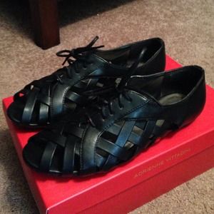 ⭐️reduced⭐️Peep toe oxfords