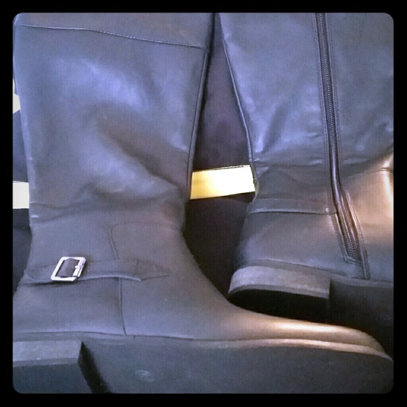 Black boots