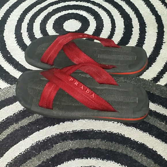 🎉Authentic Prada woman sandals