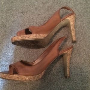 Nude cork bottom heels sz 7.5