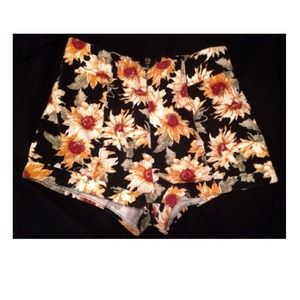 Pacsun sunflower high waisted shorts