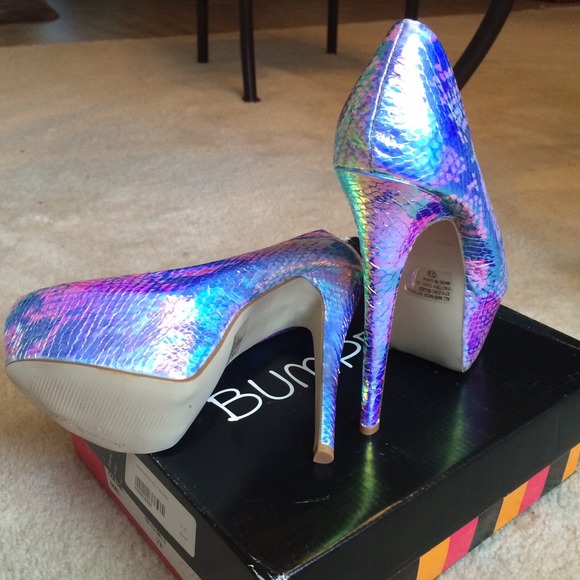 Shoes, Pumps - Picture 3 of 4