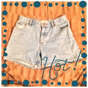 Sonoma Company Light Denim Shorts "Boy Fit" size 9