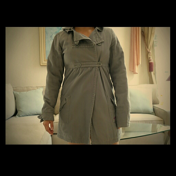 DISCOUNTED Adorable Billabong gray overcoat