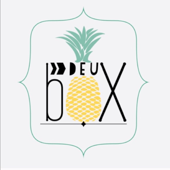 see Ya ladies !๐PLS GO TO @deuxbox Party Sale - Picture 2 of 4