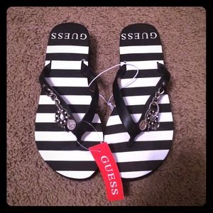 Guess platform flip flops NWT