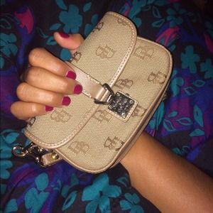 Dooney & Bourke wristlet.
