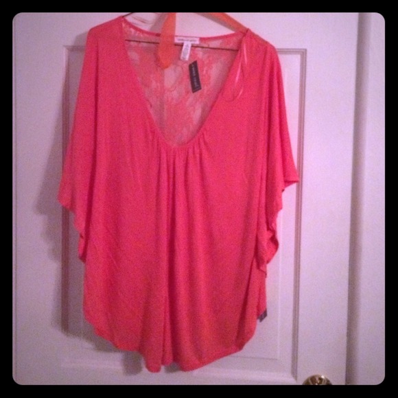 Pink plus size poncho with lace back. 3x