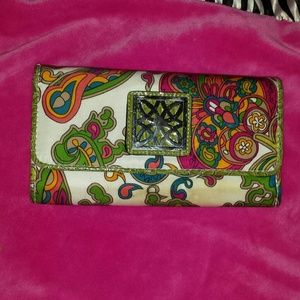 Green paisley print wallet