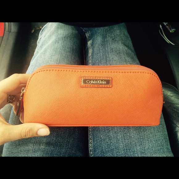 Calvin Klein make up bag