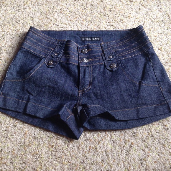 Dark Jean shorts