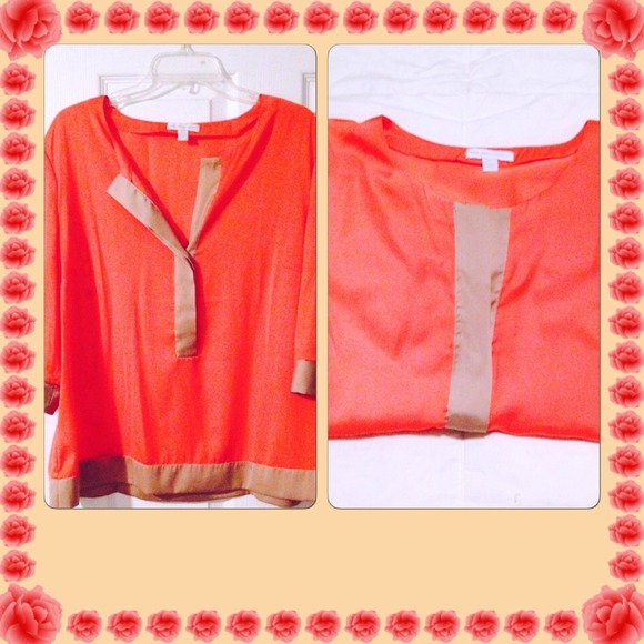 ❤SOLD ♥️️Coral and Gold Silk Top❤️