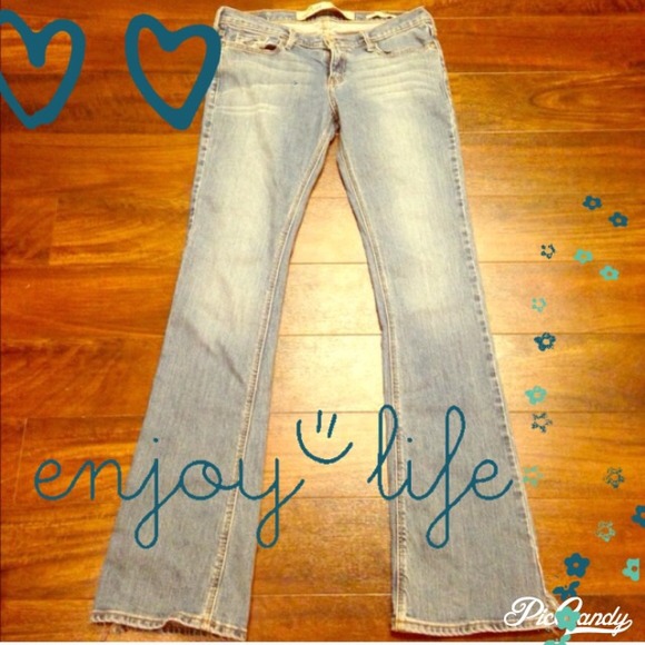 Hollister Denim - 💋ONE DAY SALE💋Hollister jeans