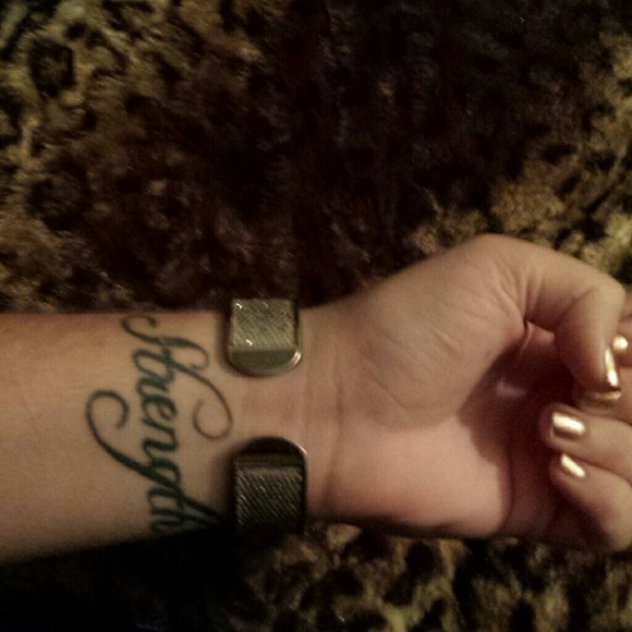 Traded - Picture 3 of 4