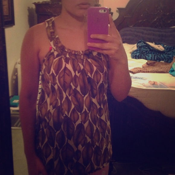 Tank top size small