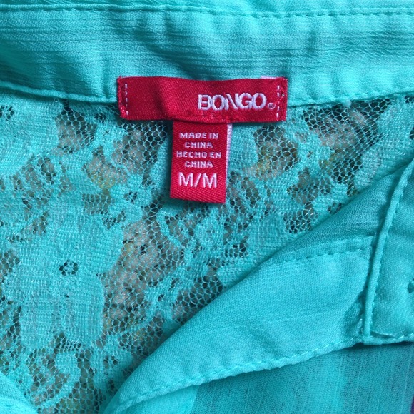 Cute spring collared top! - Picture 4 of 4