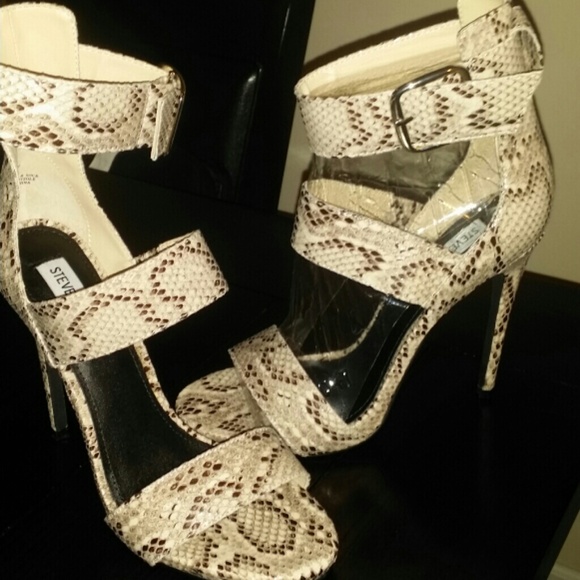 Steve Madden  "MYSTERII" Size 9  Brand New w/box - Picture 2 of 4
