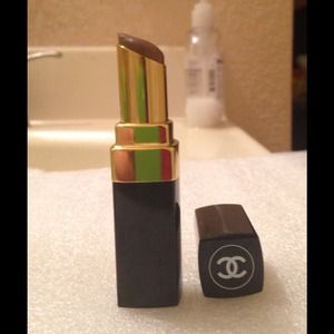 Authentic Chanel Rouge Coco Shine - 73 Chic