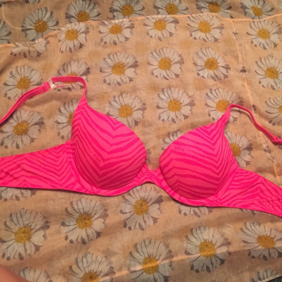 Hot pink zebra bra from Vs!