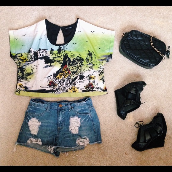 Crop blousy top