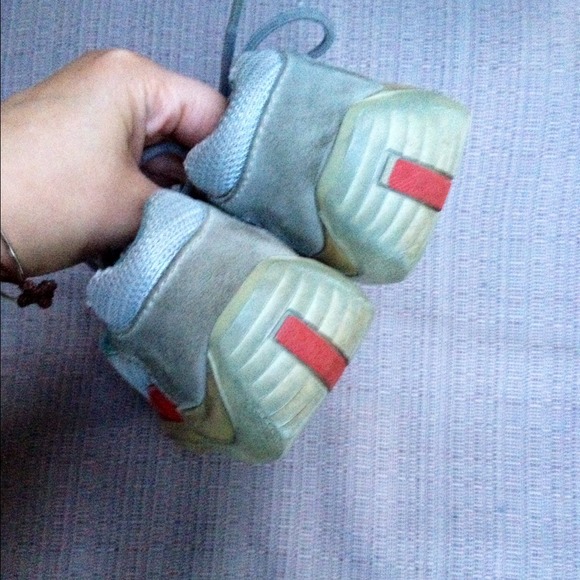 Prada red leather sneakers! - Picture 4 of 4