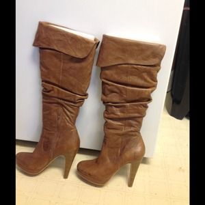 Jessica Simpson boots