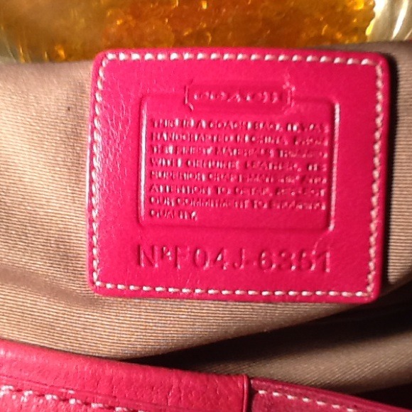 SOLD IN BUNDLE! 💥FLASH SALE💥Coach Baguette Bag - Picture 4 of 4