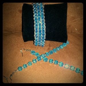 Jewelry, Designer scarves, handcrafted jewelry