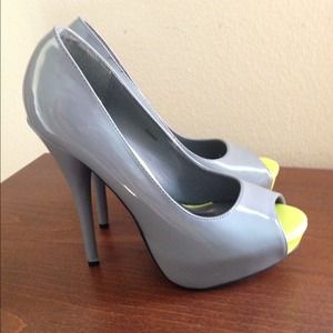 Cute Grey and Lime Green Heels