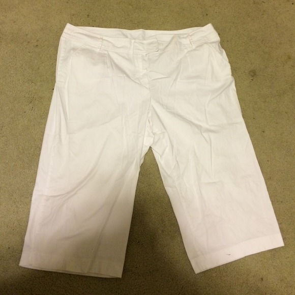 Larry Levine stretch capris