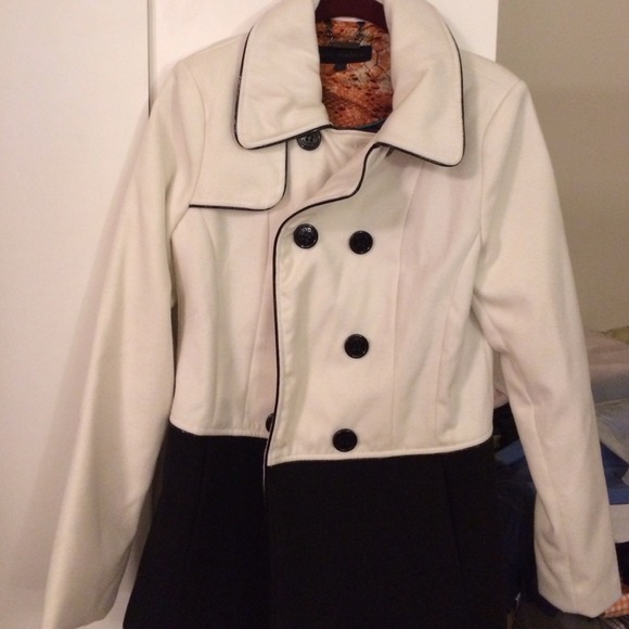 NEW steve madden peacoat
