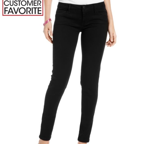 Black skinny jeans