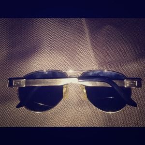 Authentic FENDI  sunglasses perfect condition