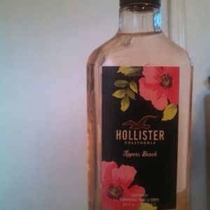 Hollister Tippers Beach Spray