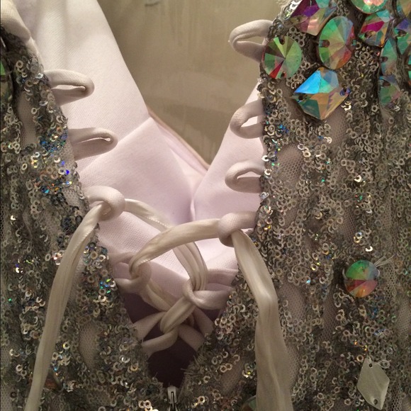 Homecoming dress - Picture 4 of 4