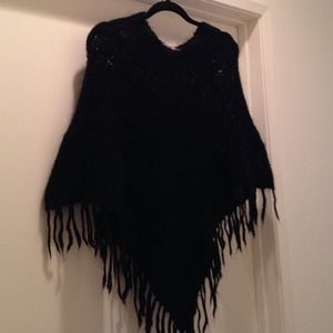 Max Studio Cableknit Poncho w Fringe