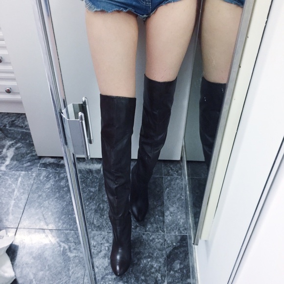 Guess over knee boot